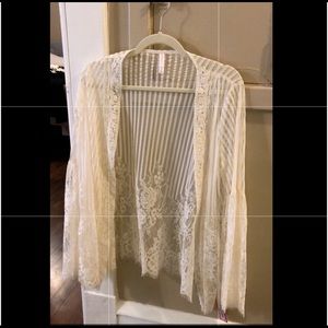 Bell Sleeve Lacy Kimono